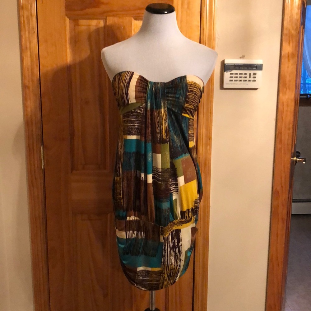 Strapless banded gold/brown print dress. Worn once